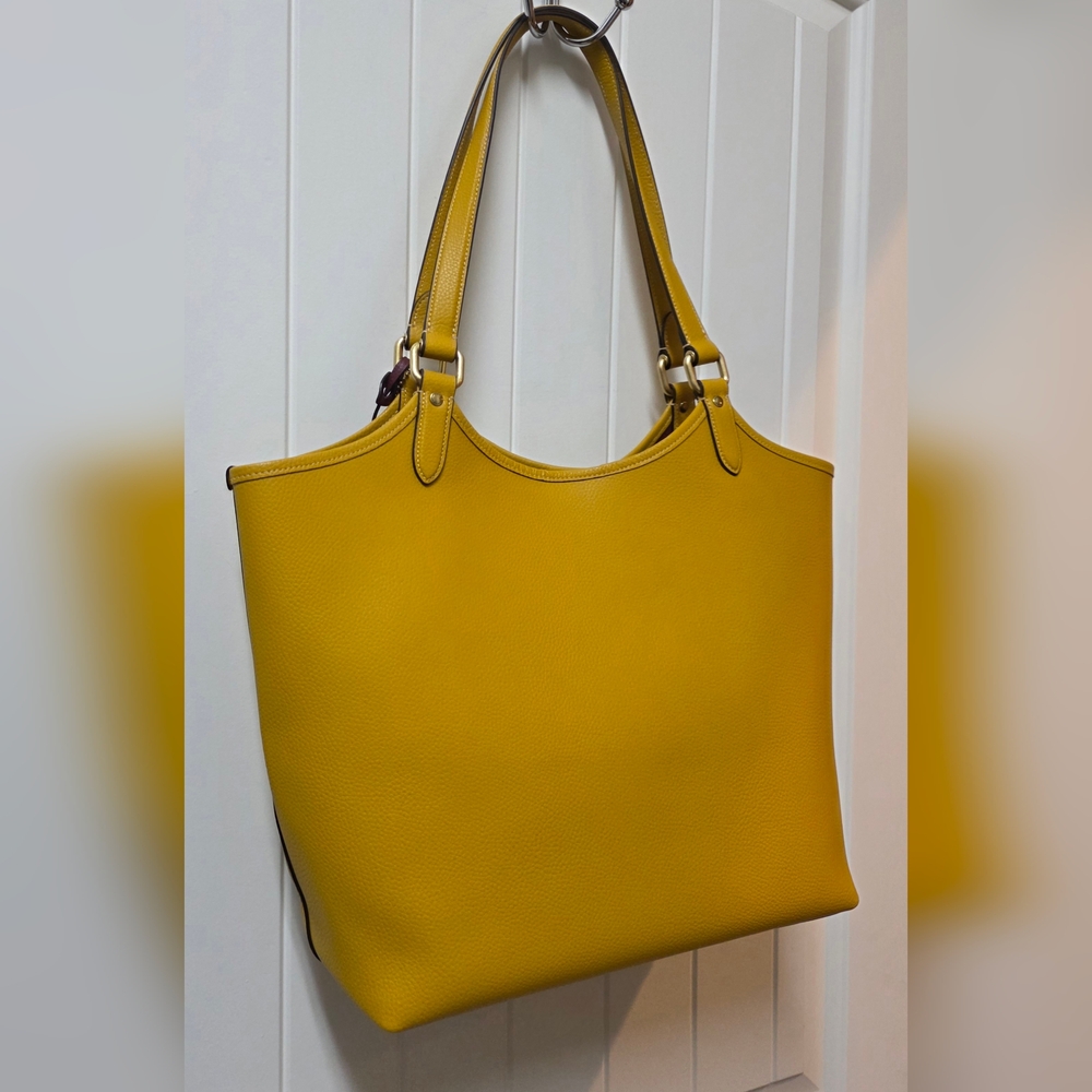 COACH L2291 C6337 Day Tote w/removable Zip Pouch NWOT RARE COLOR - Picture 9 of 16